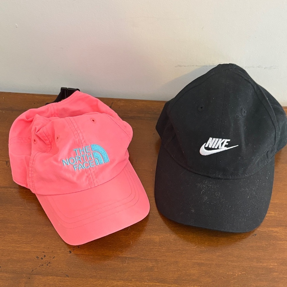 The North Face bright pink Kids Hat